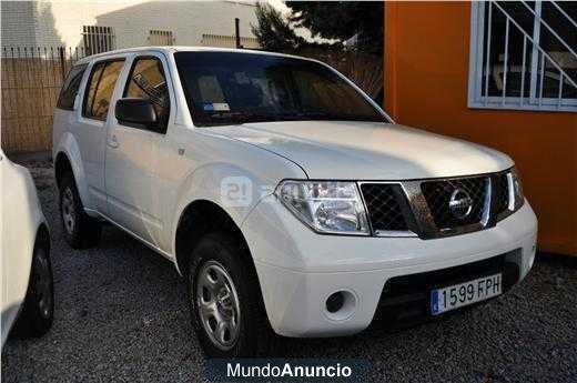 Nissan Pathfinder 2.5 dCi 174CV SE 7 plazas