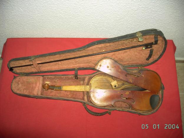 VENDO VIOLIN MUY ANTIGUO