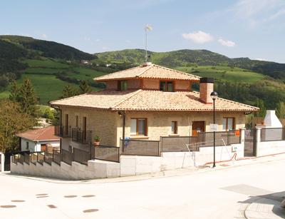 VENDO CASA RURAL EN ENDERIZ NAVARRA