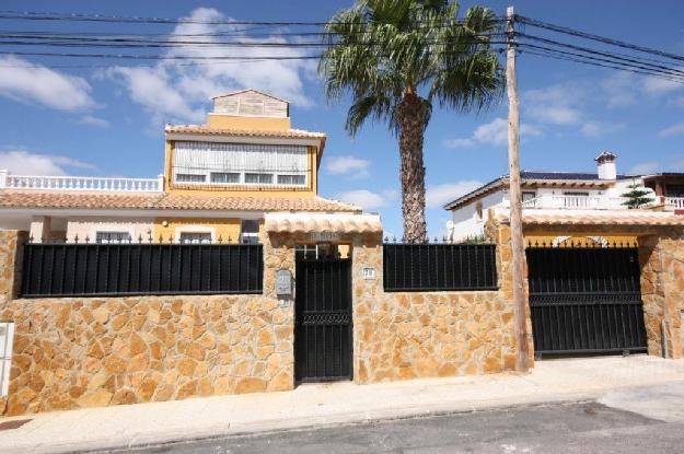 Chalet en venta en Torrevieja, Alicante (Costa Blanca)