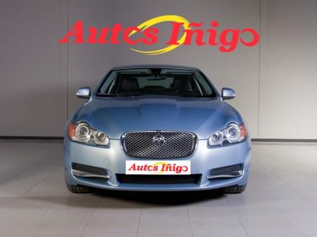 Jaguar XF 27D V6 LUXURY en Sevilla