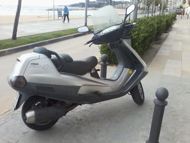 Vendo piaggio superhexagon 125cc