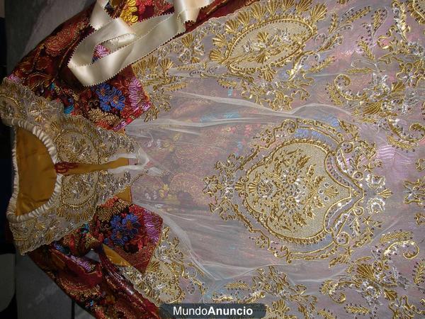 Vendo traje de fallera