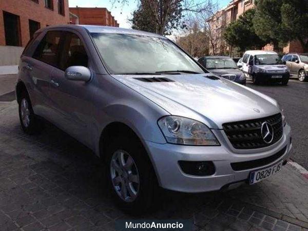 Mercedes-Benz ML 280 NACIONAL, UNICO DUEÑO, MU