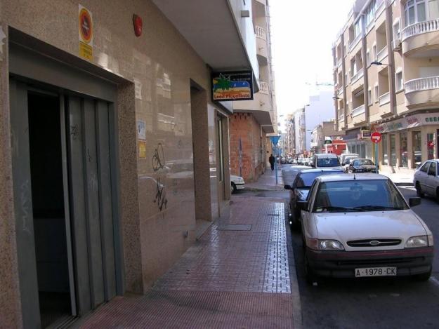 Parking en sotano rambla juan mateo torrevieja