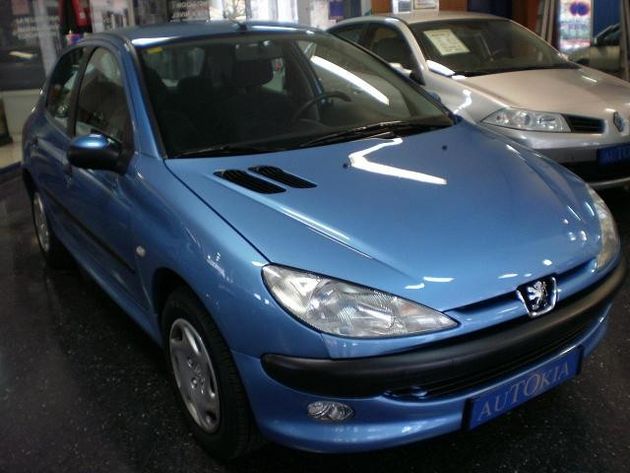 VOLKSWAGEN PASSAT 1.9 TDI
