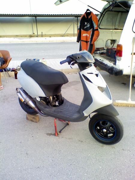 piaggio  zip agua