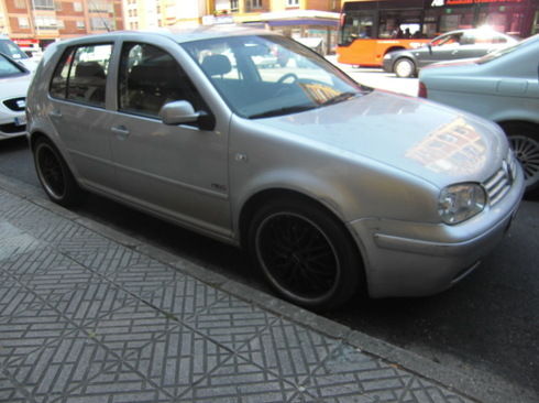 Volkswagen Golf 1.8 T