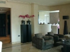 Apartamento con 3 dormitorios se vende en Estepona, Costa del Sol - mejor precio | unprecio.es