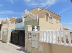 Chalet con 2 dormitorios se vende en Villamartin, Costa Blanca - mejor precio | unprecio.es