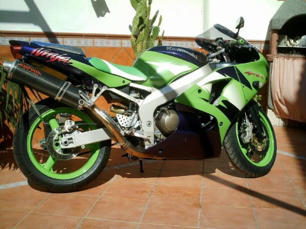 KAWASAKI ZX-6 EN SEVILLA