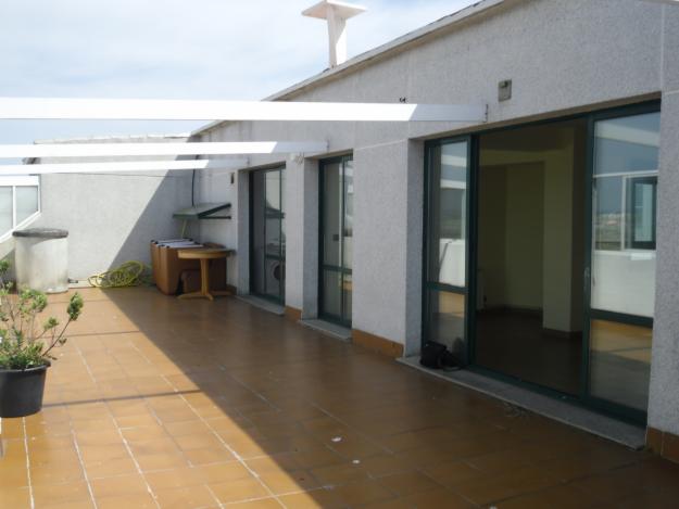 Vendo atico con enorme terraza en centro coruña