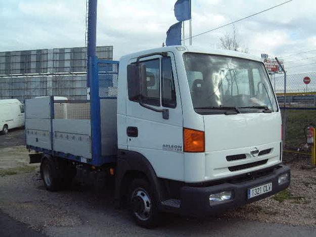 Nissan Atleon 120 caja abierta