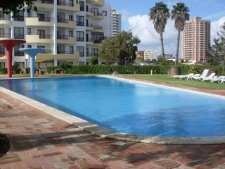 Apartamento : 4/5 personas - piscina - vistas a mar - portimao  portugal
