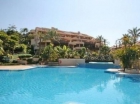 Apartamento con 3 dormitorios se vende en Marbella, Costa del Sol - mejor precio | unprecio.es