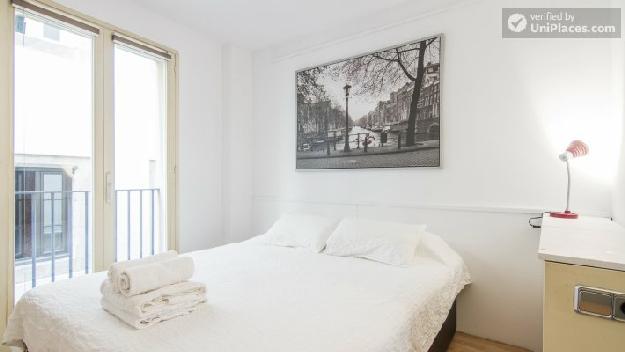 Awesome 1-bedroom apartment in central Ciutat Vella