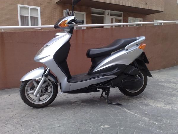 vendo moto YAMAHA - CYGNUS X