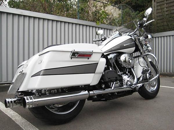 Harley Davidson FLHR Fat Road King