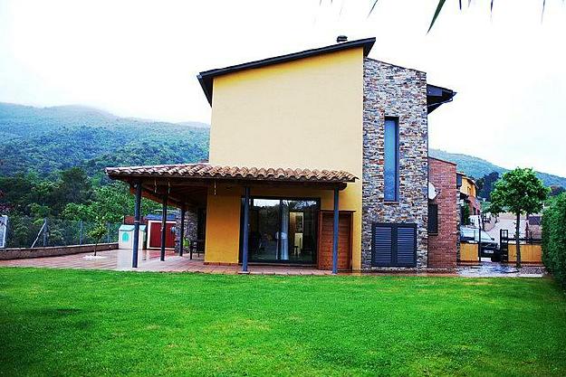 Casa pareada en Campins