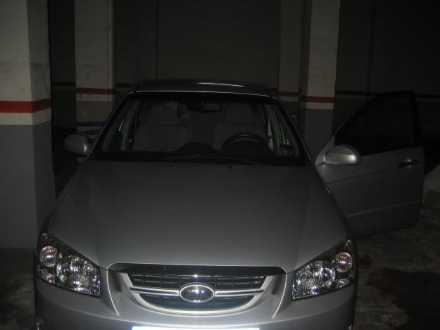 KIA CERATO 2.0 EX