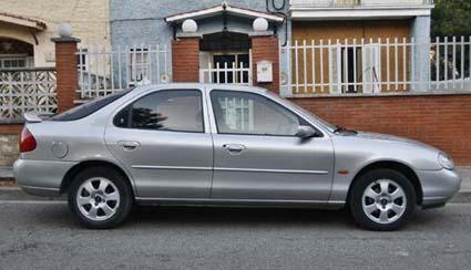 FORD MONDEO 2.0. GHIA 16V 136CV (SÓLO 62.000KMS, MUY BUEN ESTADO)