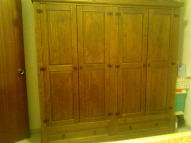 ARMARIO DOBLE DE MADERA