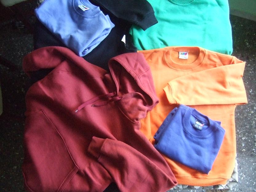 Lote de camisetas nuevas por cierre de tienda