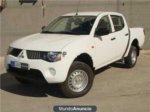 Mitsubishi L200 2.5 DID Club Cab 4X4 Intense