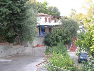 Apartamento en villa : 5/5 personas - vistas a mar - sant'alessio siculo  messina (provincia de)  sicilia  italia