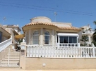 Chalet con 2 dormitorios se vende en San Miguel de Salinas, Vega Baja Torrevieja - mejor precio | unprecio.es