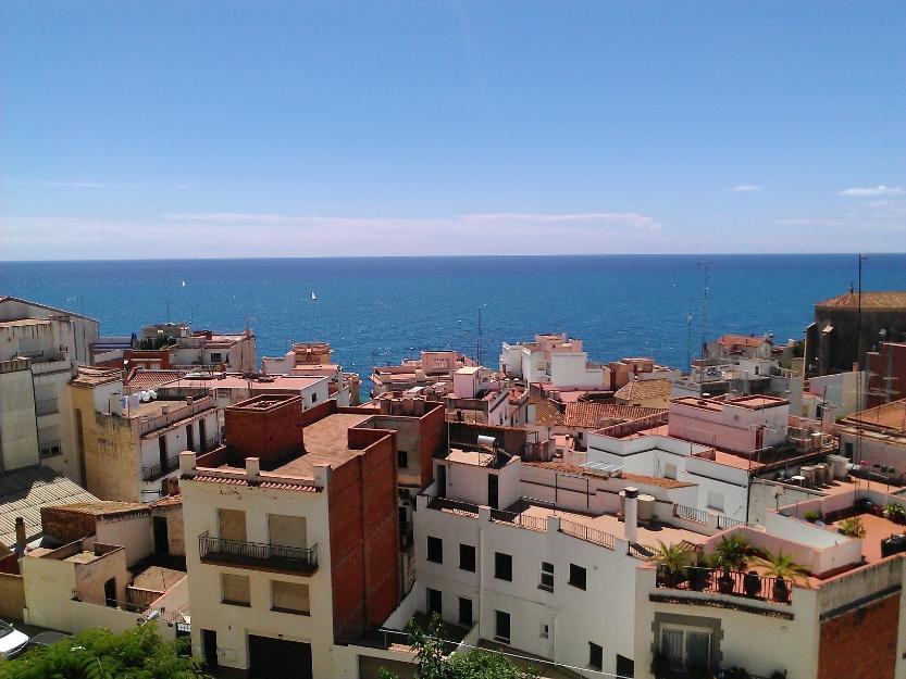 Piso con vistas a mar y terraza