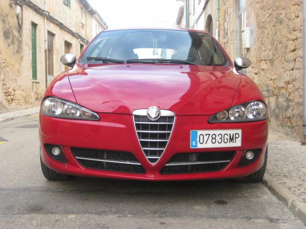 VENDO O CAMBIO ALFA ROMEO 147 JTDm SPORT. 120CV 1.9 DIESEL, TIENE 17000 KM!! IMPECABLE