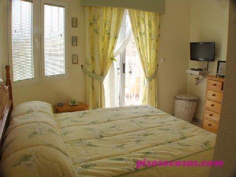 Venta de casa en Venta De Dúplex Esquina De 3 Dormitorios Zona El G, Orihuela-Costa (Alicante)