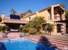 Chalet con 5 dormitorios se vende en Marbella, Costa del Sol - mejor precio | unprecio.es