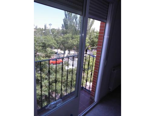 Piso - Velilla de San Antonio