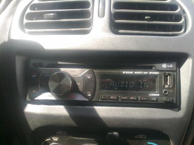 radio coche lg autoradio modelo LG LCS320UR