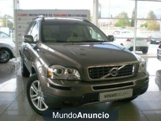 Volvo XC90 D5 MOMENTUM