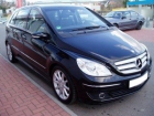 MERCEDES CLASE B B 200 TURBO AUTOMáTICO NEGRO PAQUETE DEPORTIVO !! - Barcelona - mejor precio | unprecio.es