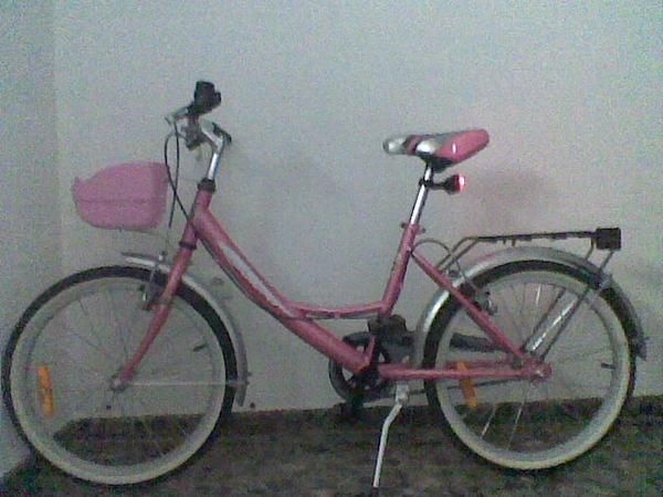 80-  BICICLETA BH BOLERO INFANTIL(ROSA) DE 7-10 AÑOS