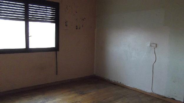 Piso en Cortes