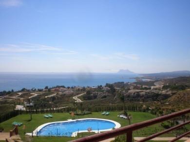 Apartamento con 2 dormitorios se vende en Manilva, Costa del Sol