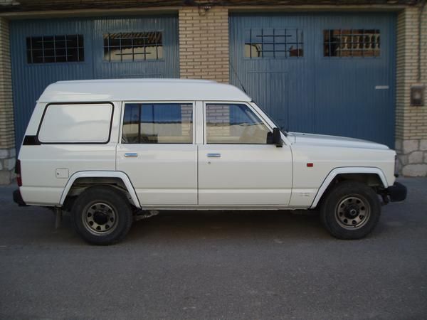 BUSCO NISSAN PATROL 9 PLAZAS TD.27