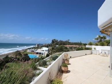 Apartamento con 4 dormitorios se vende en Marbella, Costa del Sol