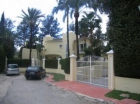 Chalet con 5 dormitorios se vende en Marbella, Costa del Sol - mejor precio | unprecio.es