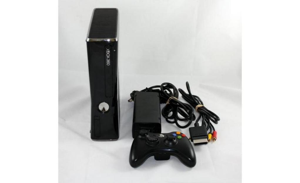 XBOX 360 slim 250 gb