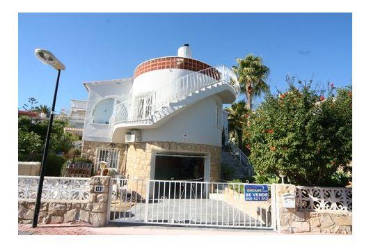 3 Dormitorio Chalet En Venta en La Nucia, Alicante