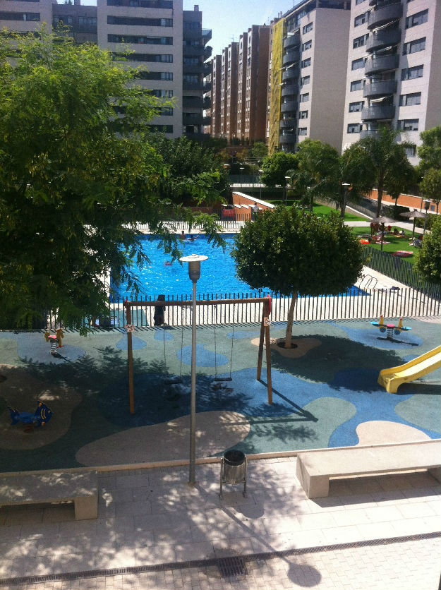 Habitac. doble en residencial con vistas a la piscina