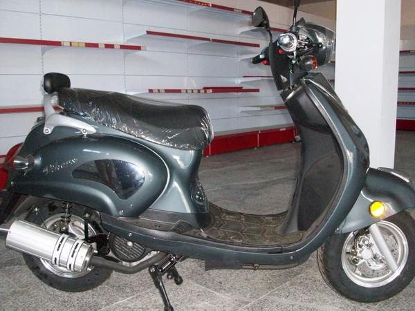 Vikers 125