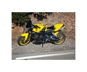 YAMAHA FZ1