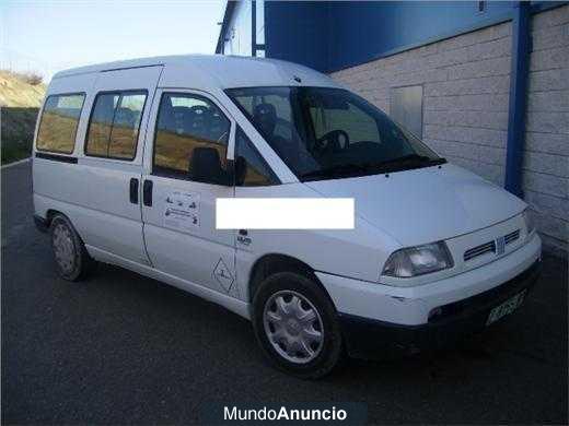 Fiat Scudo 2.0JTD 94CV SEMIACRISTALAD O